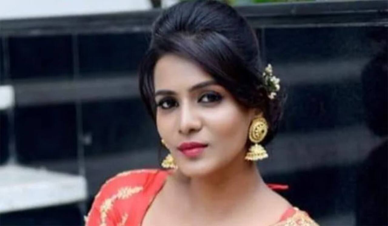 மீரா மிதுனை கைது செய்து ஆஜர்படுத்த நீதிமன்றம் உத்தரவு