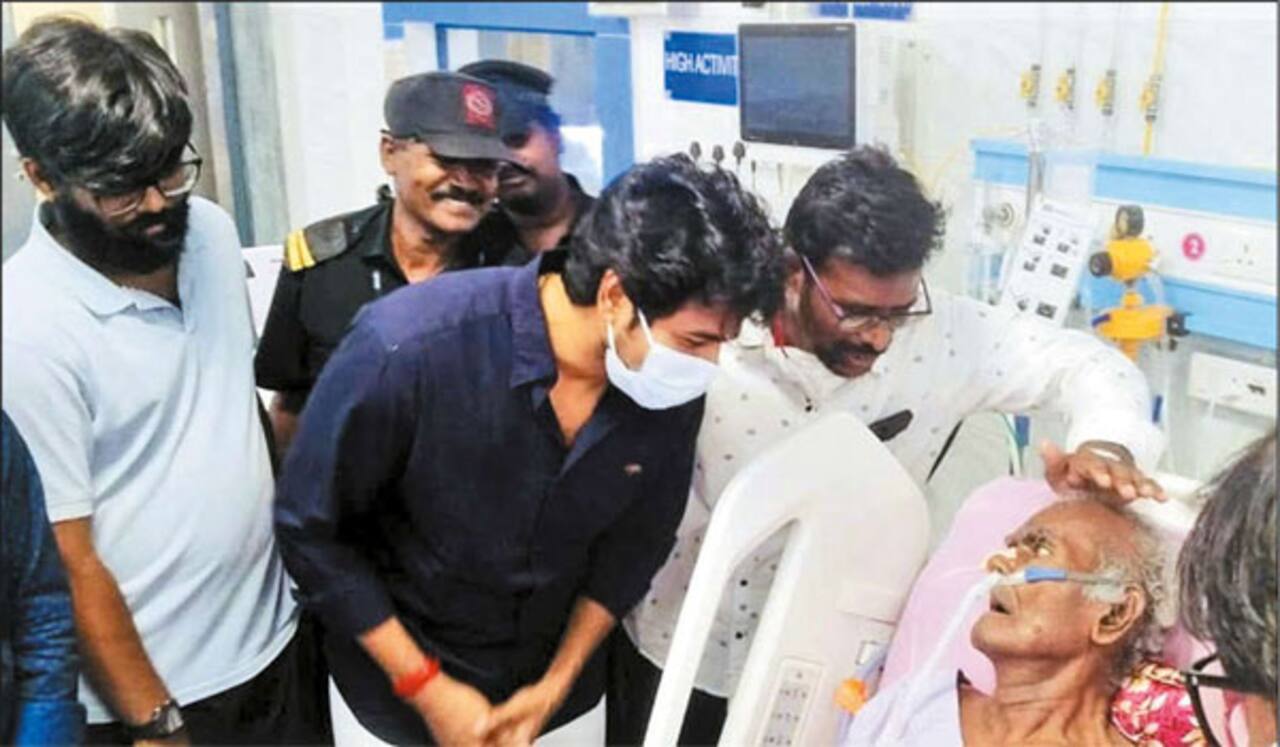 நல்லகண்ணுவை சந்தித்து நலம் விசாரித்த சிவகார்த்திகேயன்