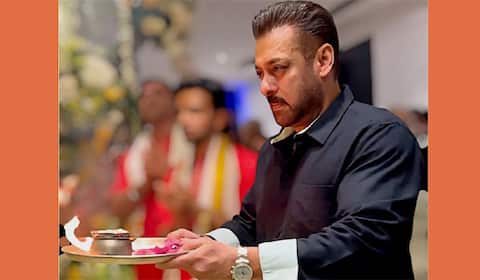 குடும்பத்துடன் விநாயகர் சதுர்த்தி கொண்டாடிய  சல்மான்கான்