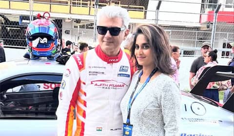 என் சாம்பியனுக்கு அருகில் இருக்கிறேன்! - புகைப்படங்களுடன் ஷாலினி வெளியிட்ட பதிவு