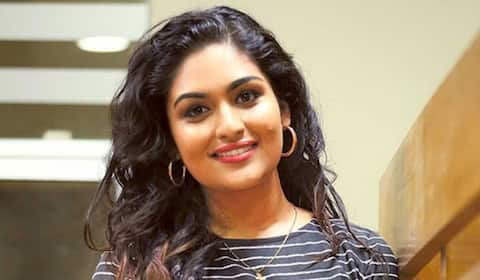 கென்யா ட்ரிப்பில் மொபைல் போனை பறிகொடுத்த பிரயாகா மார்ட்டின்