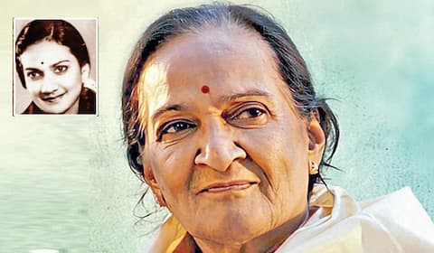 பழம்பெரும் பாடகி, நடிகை பாலசரஸ்வதி தேவி காலமானார்