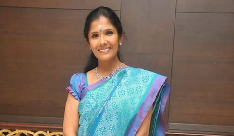 இசைத்துறையில் சாதிக்க என்ன செய்ய வேண்டும்? அழகாக சொல்கிறார் அனுராதா ஸ்ரீராம்