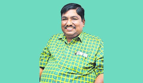 கதை திருடும் சினிமா இயக்குனர்கள்: எழுத்தாளர் ஆர்னிகா நாசர் ஆவேசம்