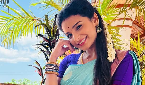 சேலை விற்றேன், மாடலிங் செய்தேன் : முல்லை லாவண்யா