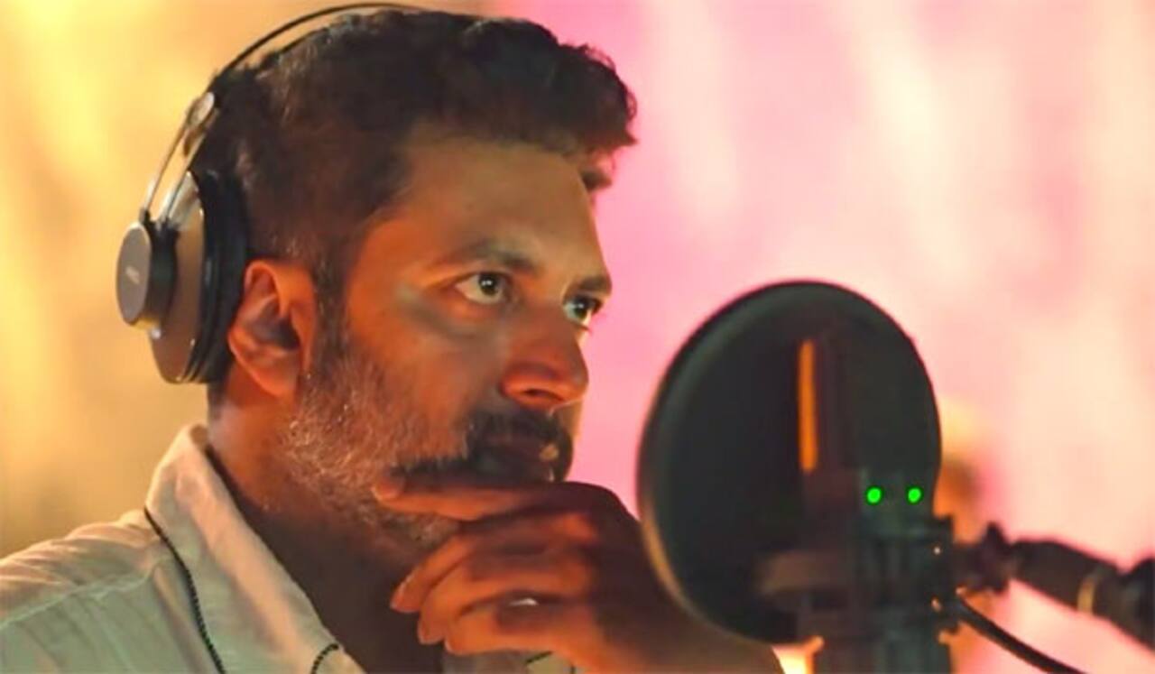 பராசக்தி படத்தின் டப்பிங் பணியில் ரவி மோகன்