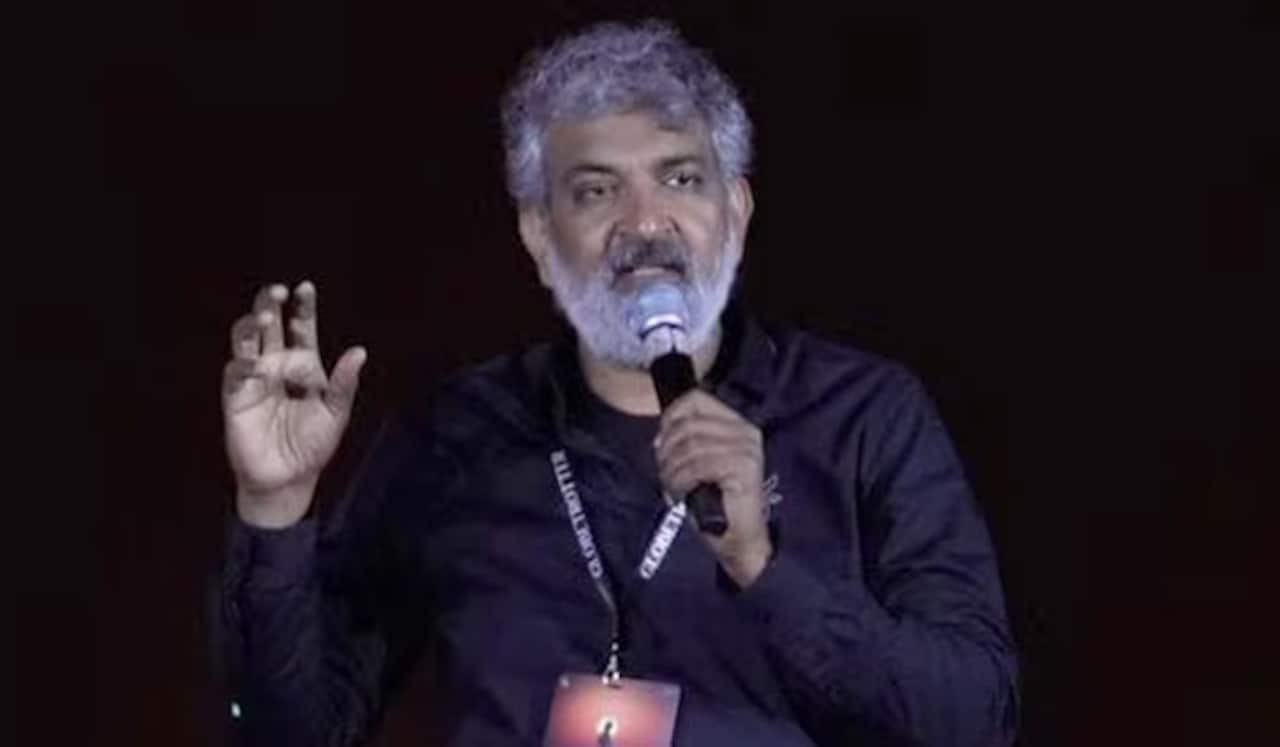 ராஜமவுலியின் கடவுள் மறுப்புப் பேச்சு : அதிகரிக்கும் சர்ச்சை