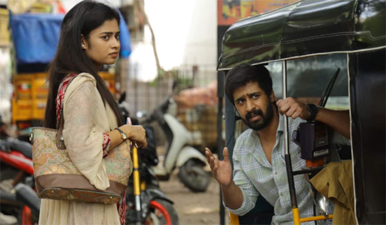 ஹீரோயின் ஆன பிக்பாஸ் ஜனனி