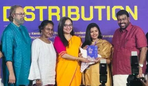 30வது கேரள சர்வதேச திரைப்பட விழாவின் முதல் பிரதிநிதியாக கவுரவிக்கப்பட்ட நடிகை லிஜோமோல் ஜோஸ்