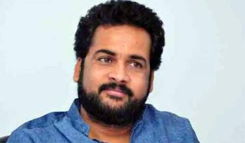 நடிகைகளின் ஆடைகள் பற்றிப் பேசி சர்ச்சையில் சிக்கிய நடிகர் சிவாஜி