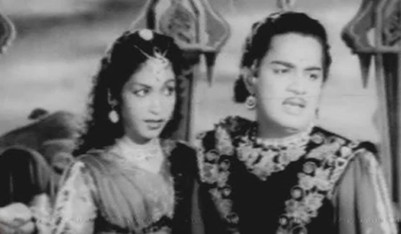 பிளாஷ்பேக் : தோல்வி படத்தை வெற்றிப்படமாக்கிய மாடர்ன் தியேட்டர்ஸ்
