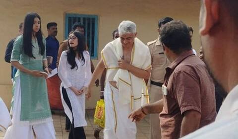 ஊட்டுகுளங்கரா பகவதி கோவிலில் அஜித் வழிபாடு
