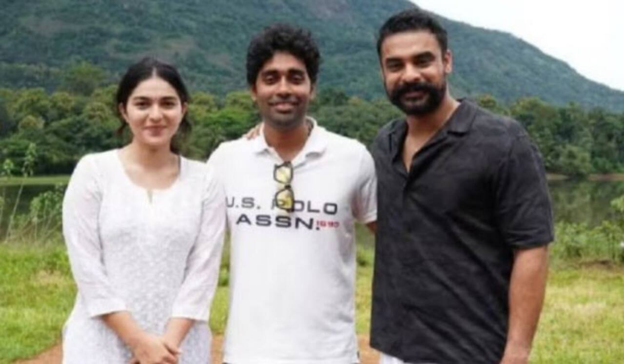 டொவினோ தாமஸ், கயாடு லோகரின் பள்ளிச்சட்டம்பி ரிலீஸ் தேதி அறிவிப்பு