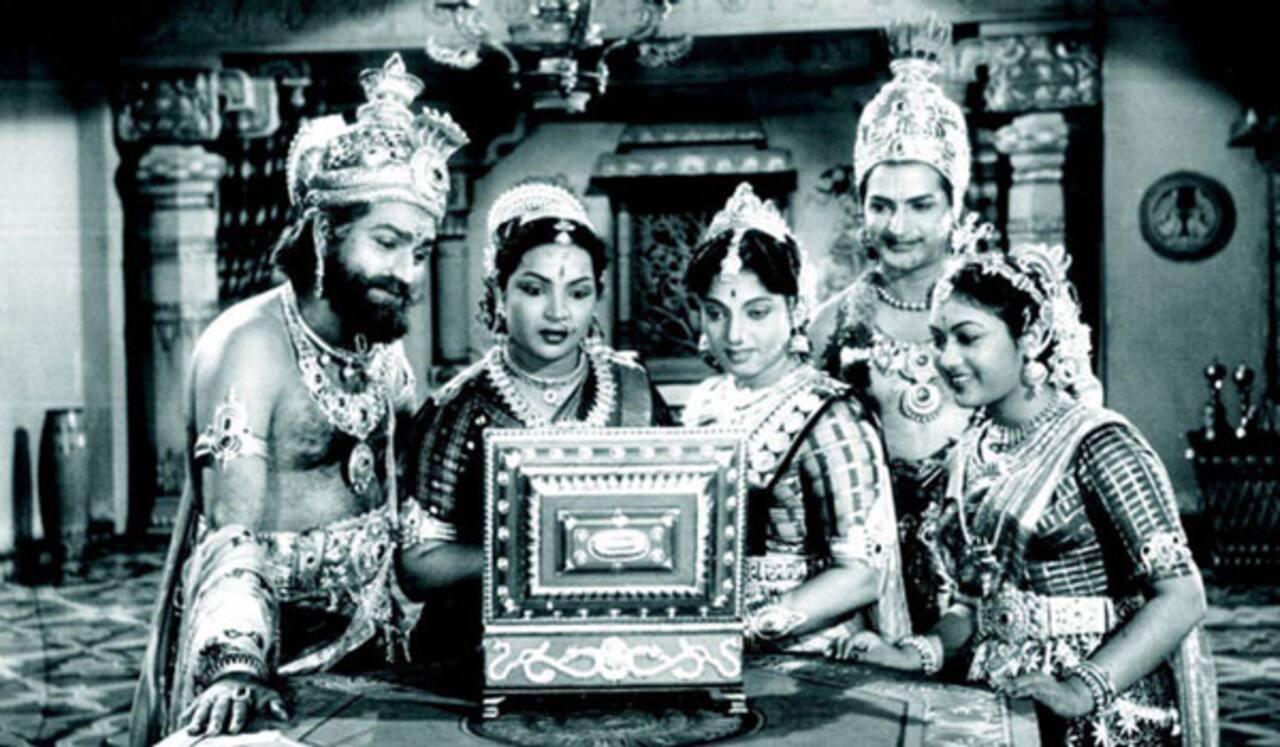 பிளாஷ்பேக் : இரவு காட்சிகளை பகலில் படமாக்கிய முதல் படம்