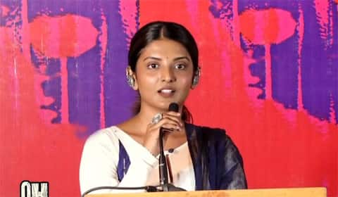 சினிமாவை விட்டு விலக நினைத்தேன்: நிவேதிதா சதீஷ்