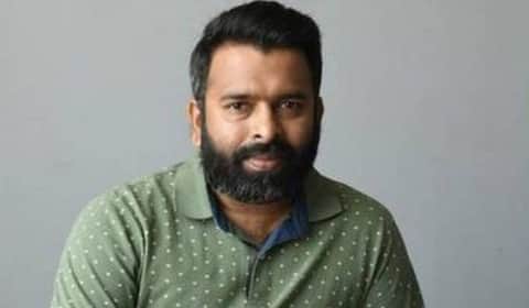 கடைசி நிமிடங்களில் கத்தாரில் இருந்து தப்பிய சந்தோஷ் நாராயணன்