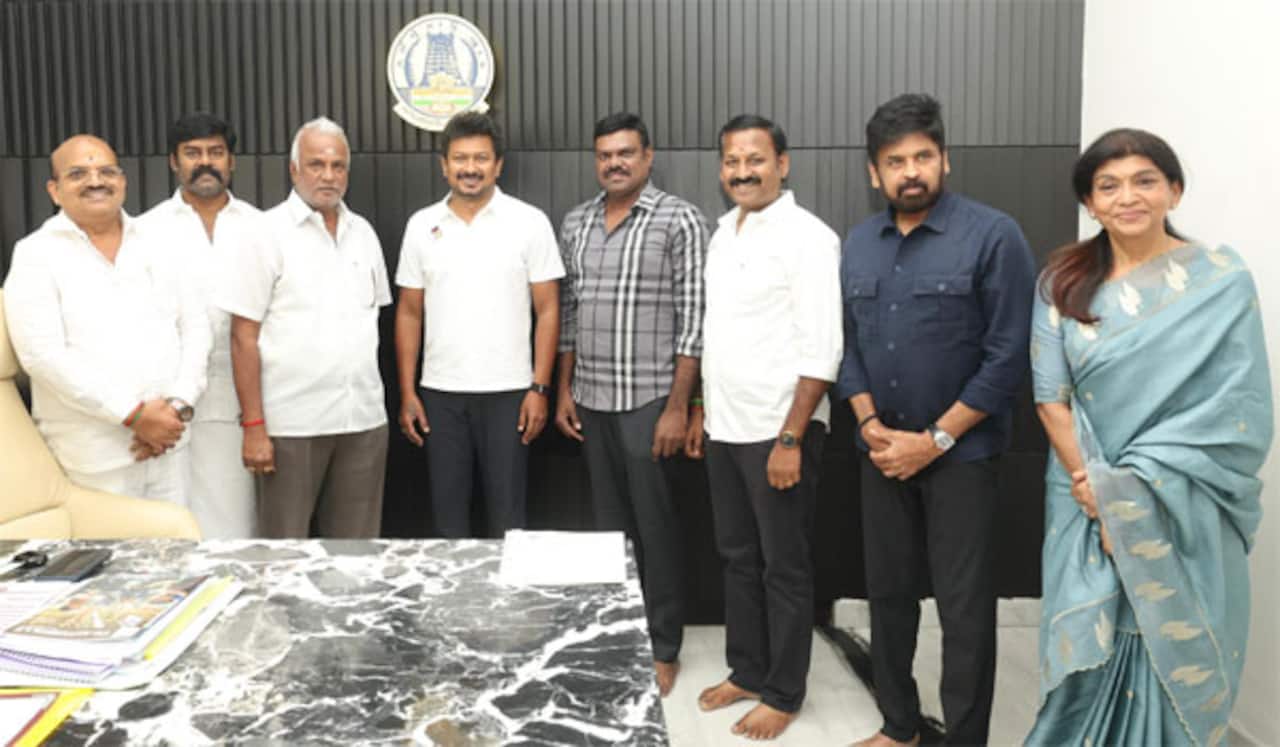 உதயநிதியை சந்தித்த தயாரிப்பாளர் சங்க நிர்வாகிகள்