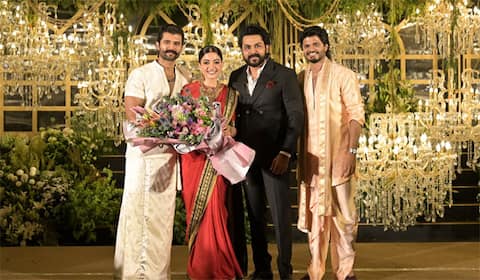 திருமண வரவேற்பு : வேட்டி சட்டையில் விஜய், புடவையில் ராஷ்மிகா