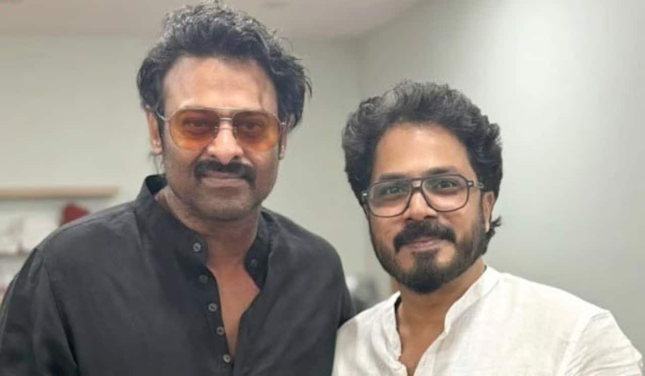 எக்கோ பட இயக்குனருக்கு இறால் பிரியாணி விருந்தளித்த பிரபாஸ்