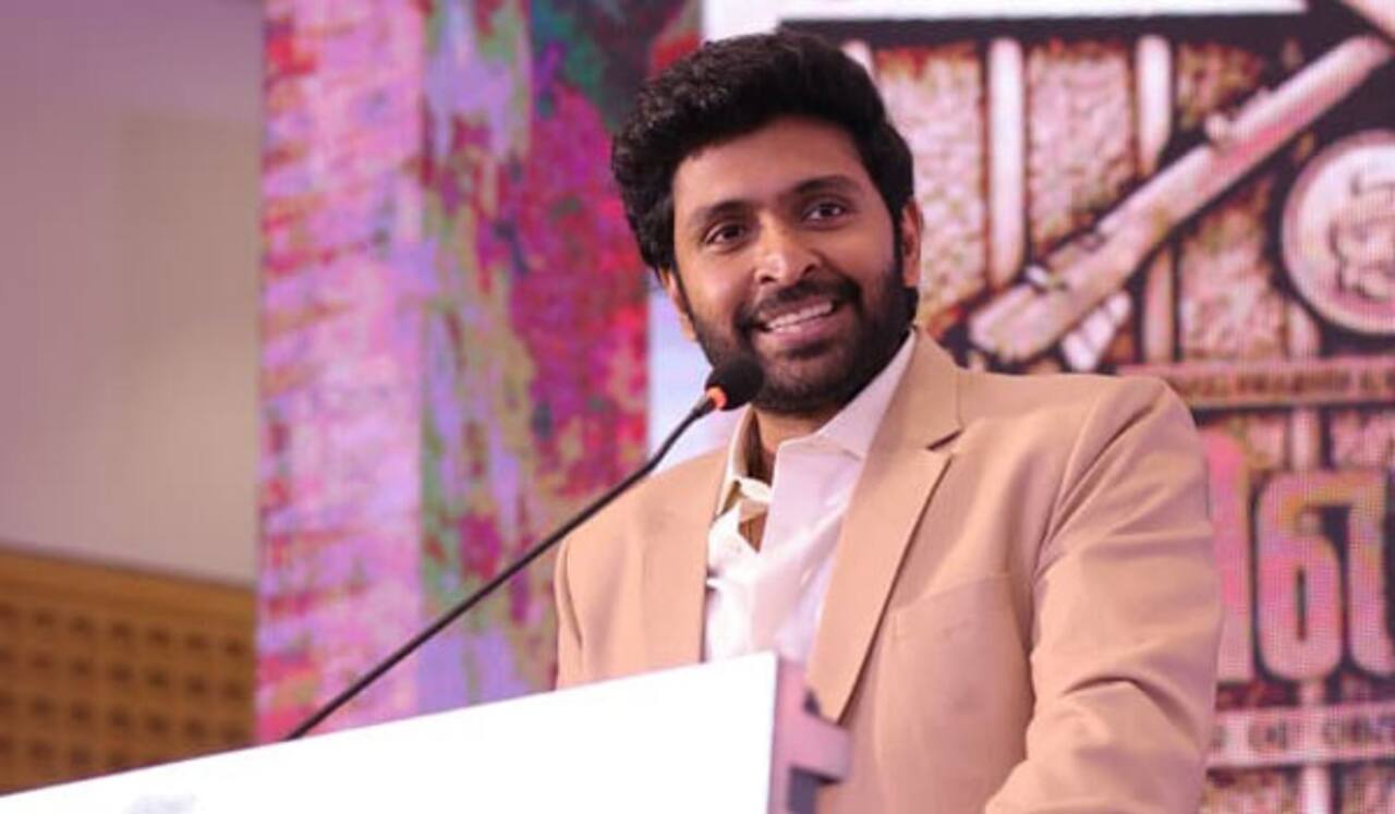குடும்ப பெருமை என்னை துரத்துகிறது : விக்ரம் பிரபு