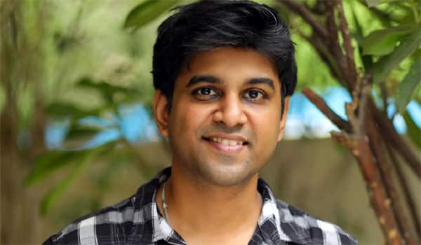 எதிர்காலத்தில் சைபர் விசா எடுக்கும் நிலை வரும் : எச்சரிக்கிறார் எழுத்தாளர் கபிலன்