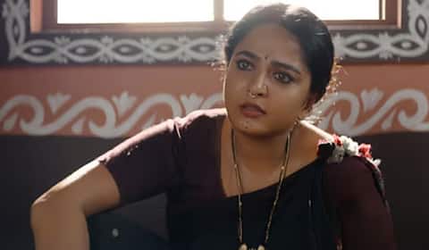 நடிகர்களை போன்று நடிகைகளையும் மதியுங்கள் : அனுஷ்கா கோபம்