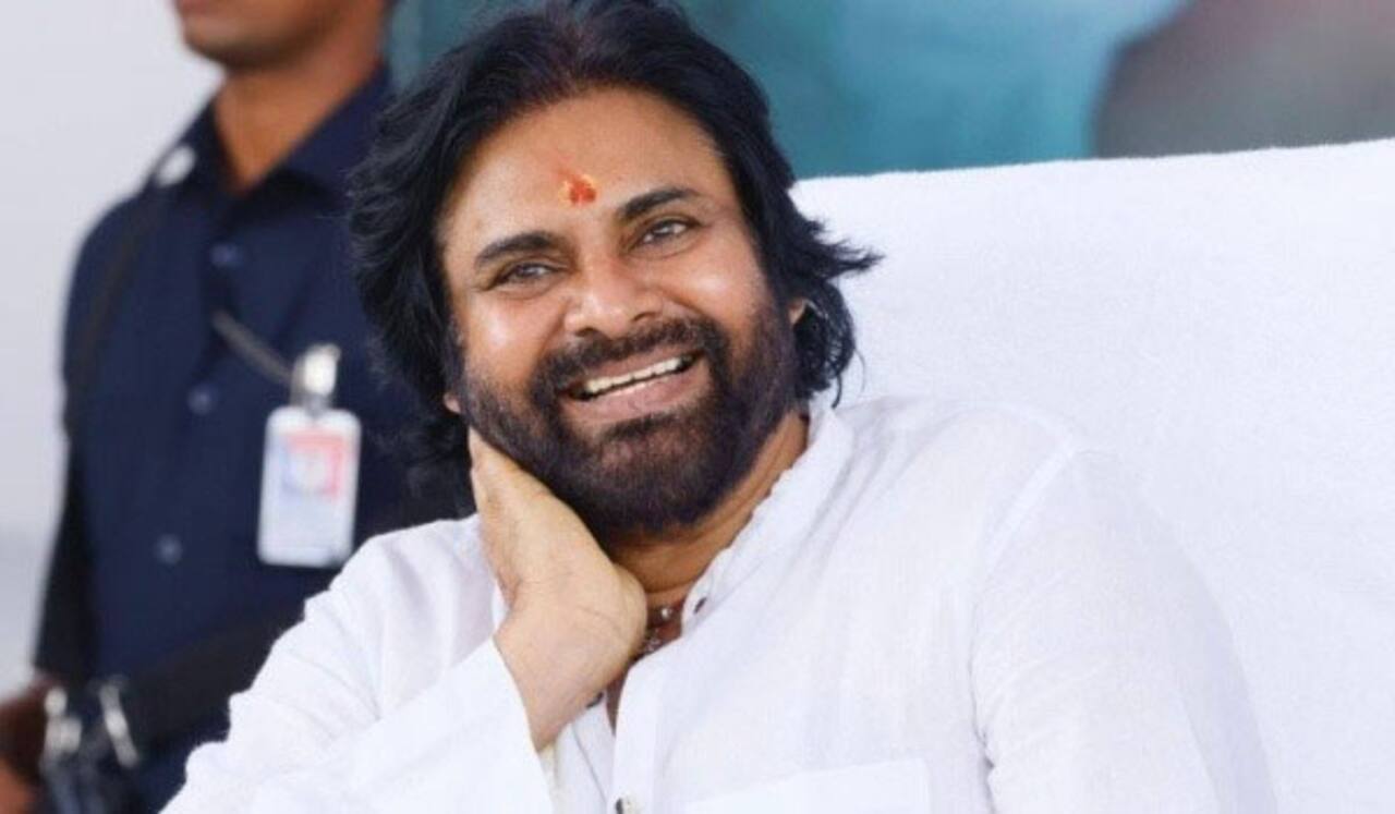 பவன் கல்யாண் படங்களில் நடிக்க தடை கோரிய மனுவை தள்ளுபடி செய்த நீதிமன்றம்