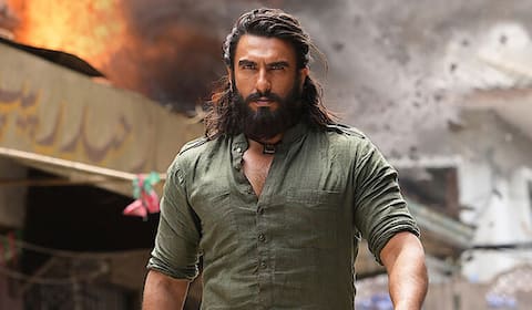 துரந்தர் -2 படத்தை அடுத்து ஷோம்பி திரில்லர் கதையில் நடிக்கும் ரன்வீர் சிங்!