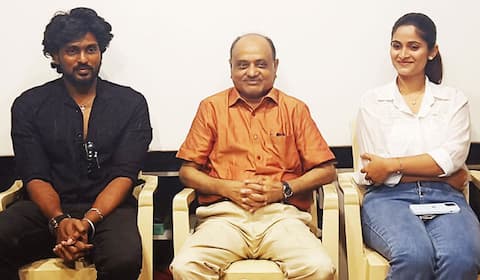 காதலைப் போல பிரேக் அப்பையும் ஏற்றுக் கொள்ள வேண்டும் : காந்தி கிருஷ்ணா