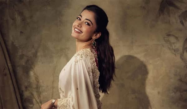 உலகப் புகழ்பெற்ற மேடையில் ராஷ்மிகா