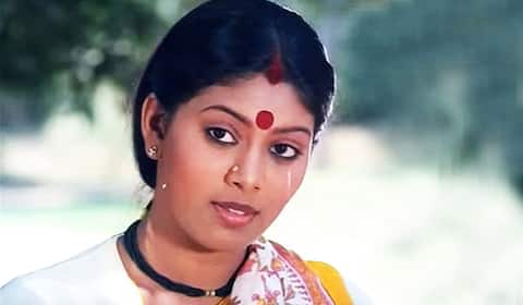 பிளாஷ்பேக் : தவறான வாழ்க்கையால்  சினிமாவை இழந்த மாதுரி