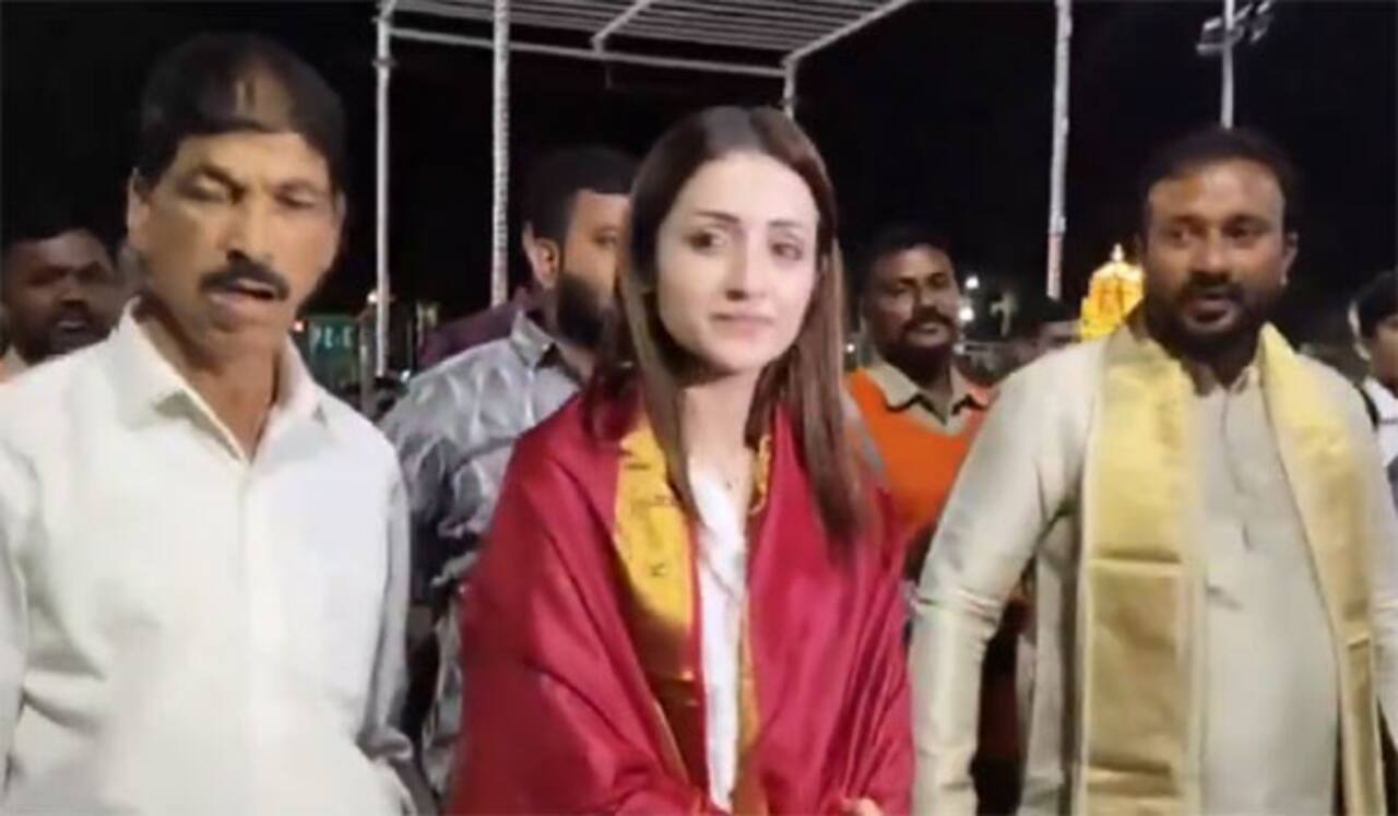 பிறந்தநாளை முன்னிட்டு திருப்பதியில் தரிசனம் செய்த த்ரிஷா