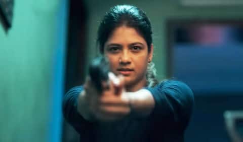 எக்ஸாம் தொடருக்காக அடி வாங்கினேன் : அதிதி பாலன்