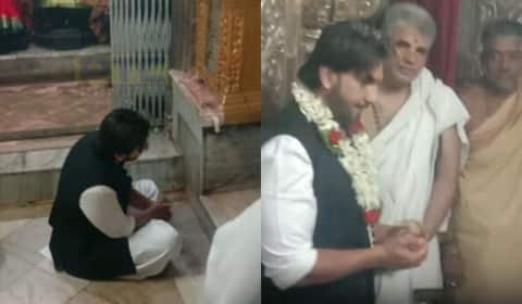 நீதிமன்றத்தில் உறுதி அளித்தபடி சாமுண்டீஸ்வரி கோவிலில் வழிபட்ட ரன்வீர் சிங்
