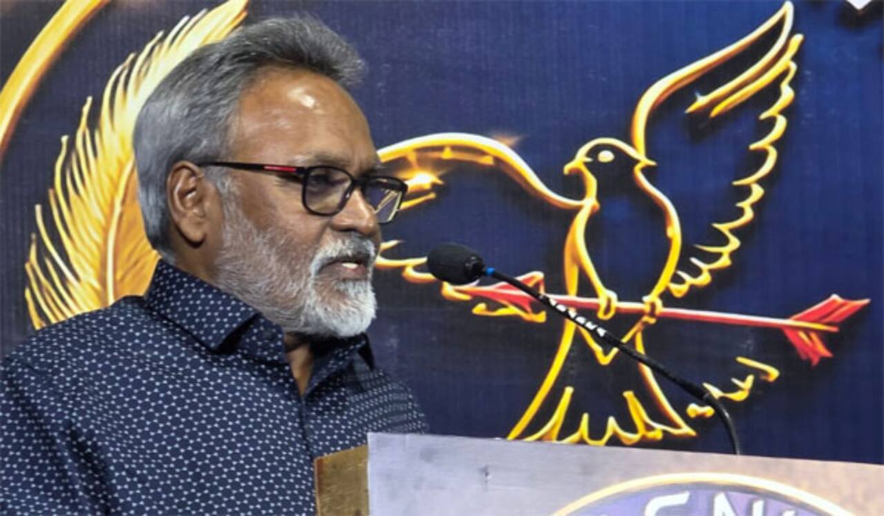 தனுஷ் அரசியலுக்கு வருவாரா இயக்குனர் கஸ்தூரிராஜா சொன்ன பதில்