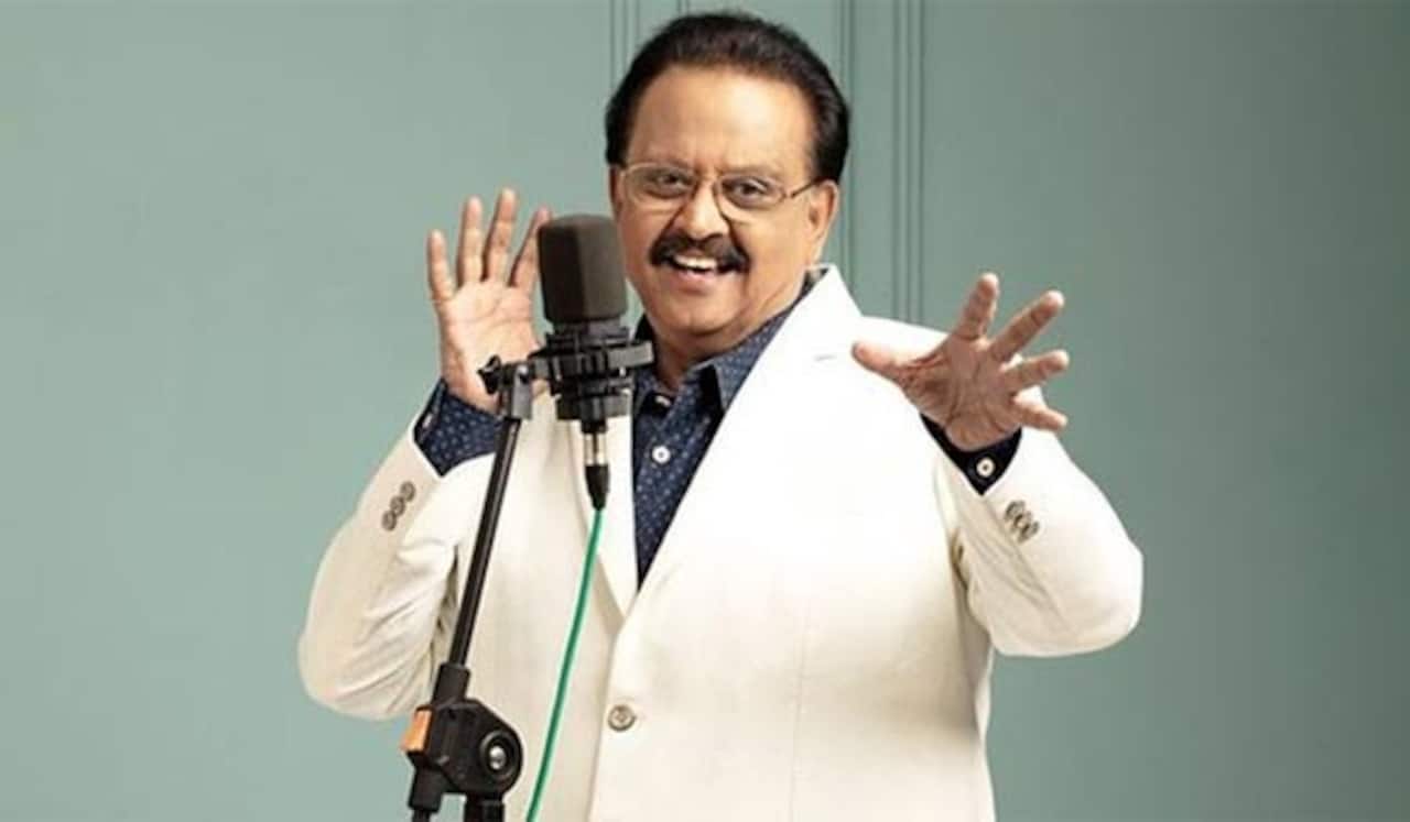 என்றும் பதினாறாக ஒலித்த கந்தர்வக் குரலோன் எஸ்பி பாலசுப்ரமணியம்