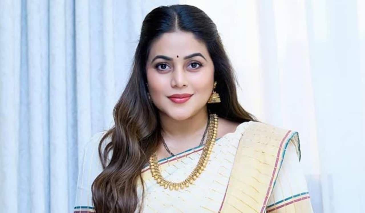 ஜெயிலர் 2 சிறப்பு பாடலில் பூர்ணா