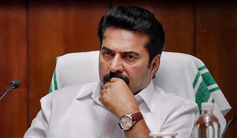 சினிமாவில் சிஎம் ஆக நடிப்பது எளிது.. நிஜத்தில் எம்எல்ஏவாக இருப்பது தான் கஷ்டம் : மம்முட்டி