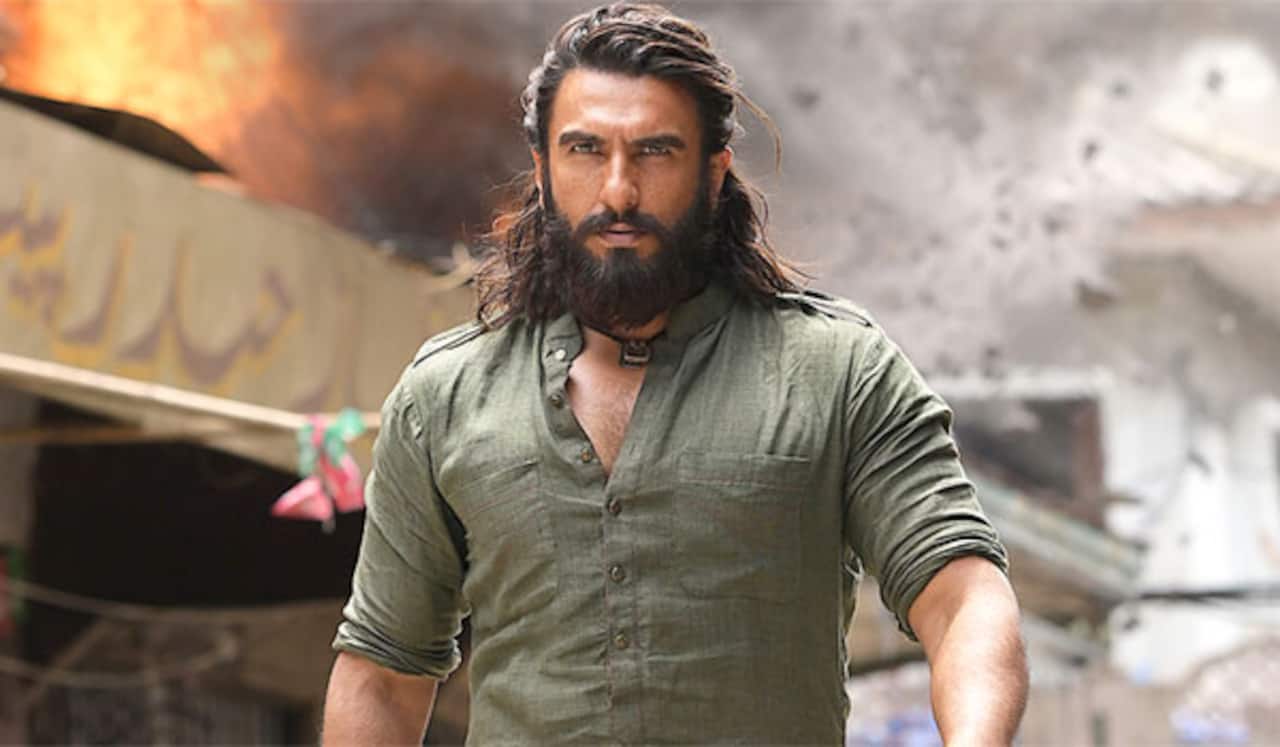 இந்தியாவில் டாப் : துரந்தர் மூலம் 320 கோடி வருமானம் பெற்ற ரன்வீர் சிங்