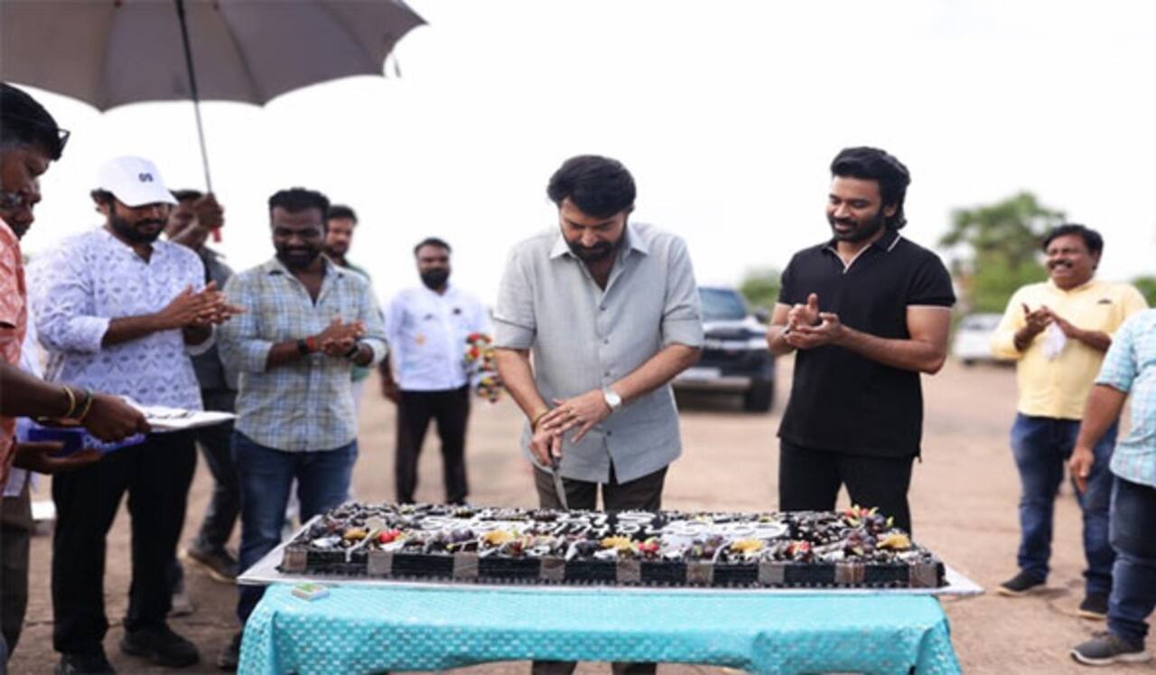 பத்மபூஷன் விருது பெற்ற மம்முட்டி : ஓம் படப்பிடிப்பில் கேக் வெட்டி கொண்டாட்டம்
