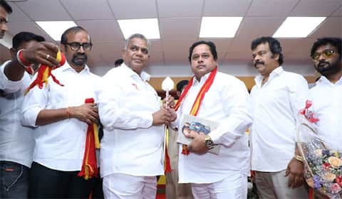 த.வெ.க.,வில் இணைந்த பிரபல நடிகர்கள்