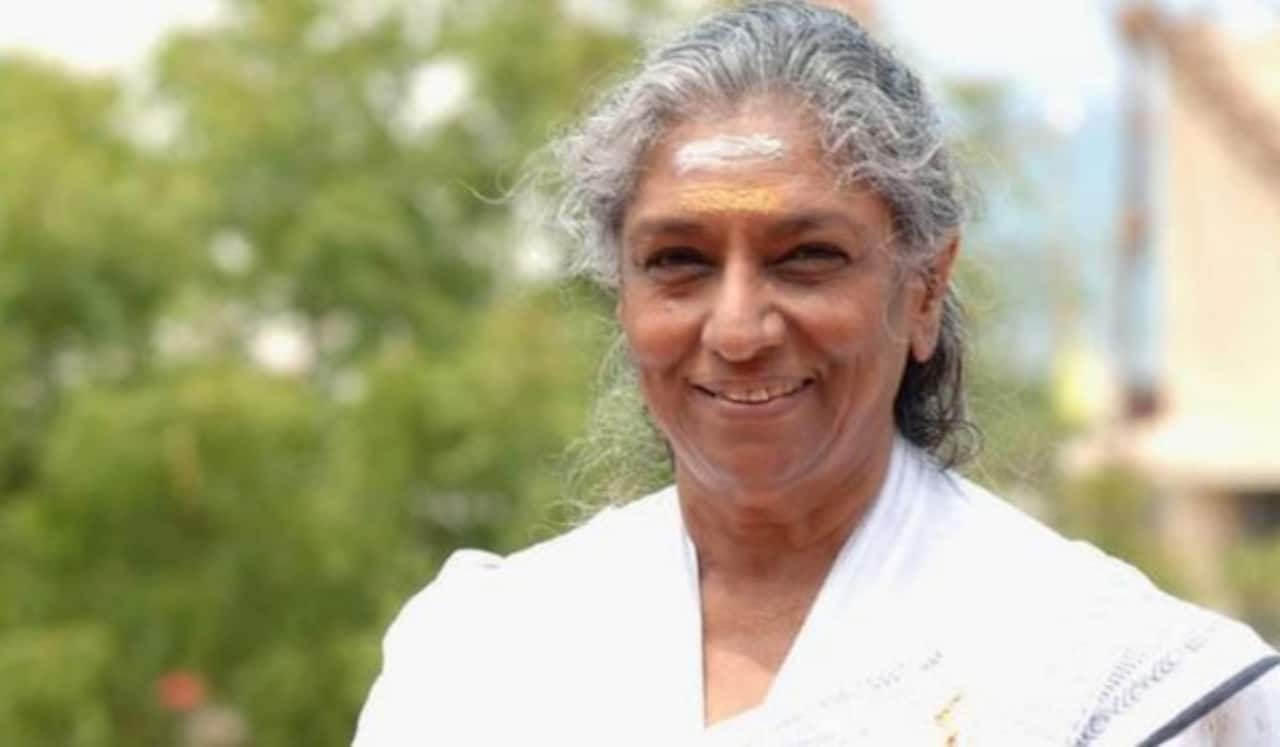 பிளாஷ்பேக் ; ஜானகியின் உயிரைக் காப்பாற்றிய டாக்ஸி ஓட்டுநர்
