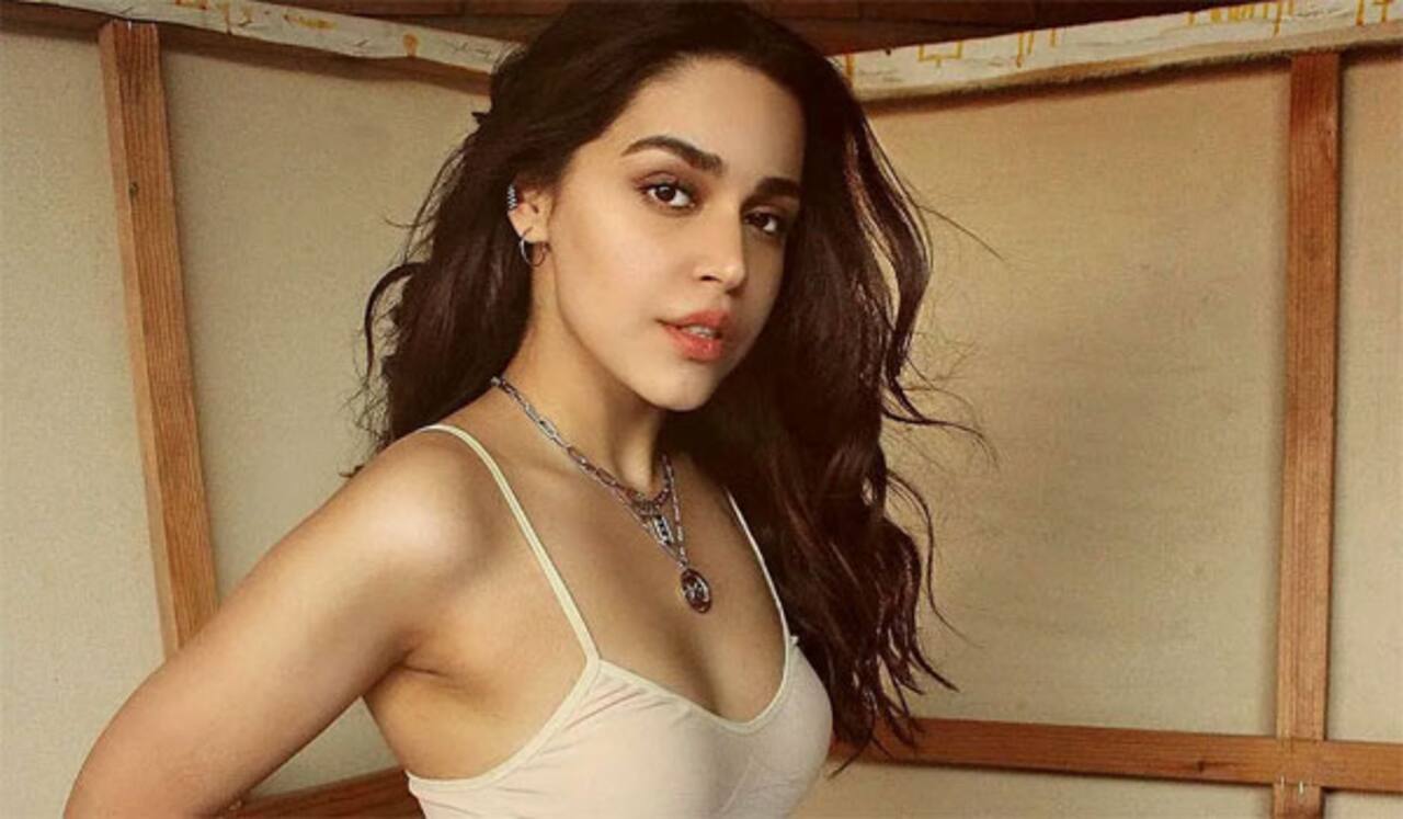 ராக்கா படத்தில் இணைந்த பாலிவுட் நடிகை நைலா கிரேவால்