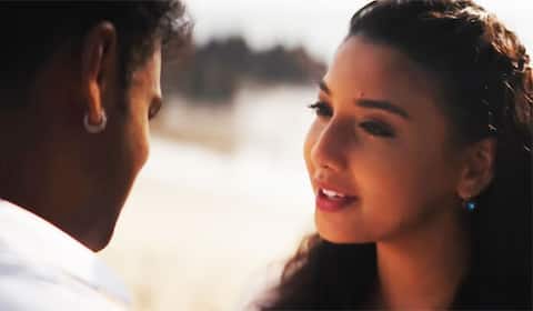 லைவ் சவுண்டில் உருவாகும் படம்
