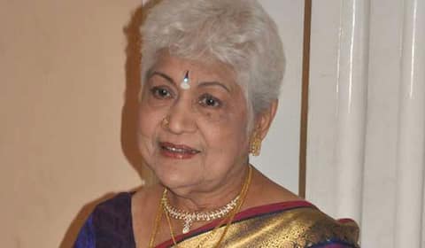 94 வயதான சவுகார் ஜானகிக்கு செயற்கை சுவாசம் : அவர் உடல்நிலை எப்படி இருக்கிறது?