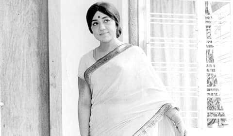 சிரமத்தில் கிடைத்த சினிமா வாய்ப்பு, சீரிய நடிப்பால் உயர்ந்த காவியத் தலைவி நடிகை சவுகார் ஜானகி