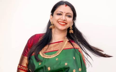 குழந்தை தான் முக்கியம், பிக்பாஸ் முக்கியமல்ல : ஆடை வடிமைப்பாளர் ஜாய் கிரிசில்டா