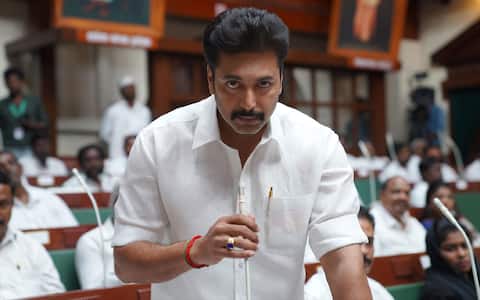 அரசியலுக்கு வருகிறேனா? ரவிமோகன் சொன்ன விளக்கம்