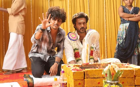 6 ஆண்டுகளாக அலைந்தோம், ஹீரோவை மாற்றணும்னு சொன்னாங்க: மொத ராத்திரி இயக்குனர் ராஜாகருப்பசாமி