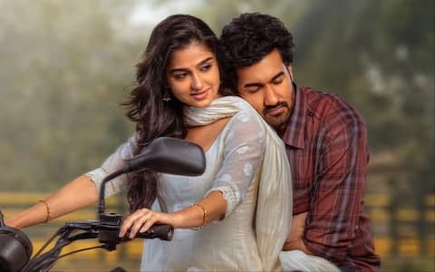ராமரின் பெயரில் உருவாகும் தெலுங்கு படத்தில் கதாநாயகியாக நடிக்கும்  அனஸ்வரா ராஜன்